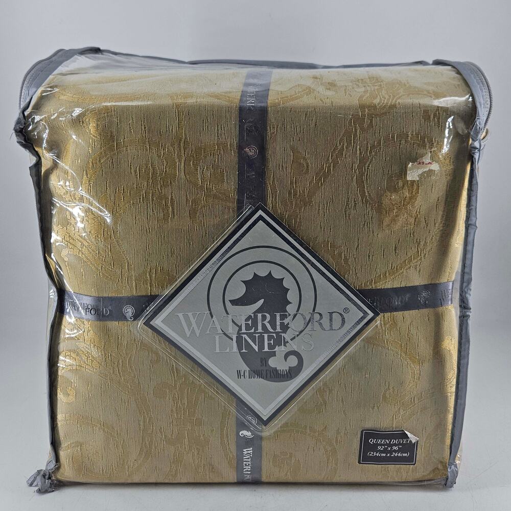 Waterford traditional gold jacquard damask queen Caprice Duvet, New